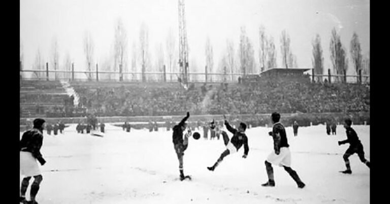 Odigrana je prva zvanična fudbalska utakmica između Partizana i Crvene zvezde- 05.01.1947 – YU KALENDAR<br src=