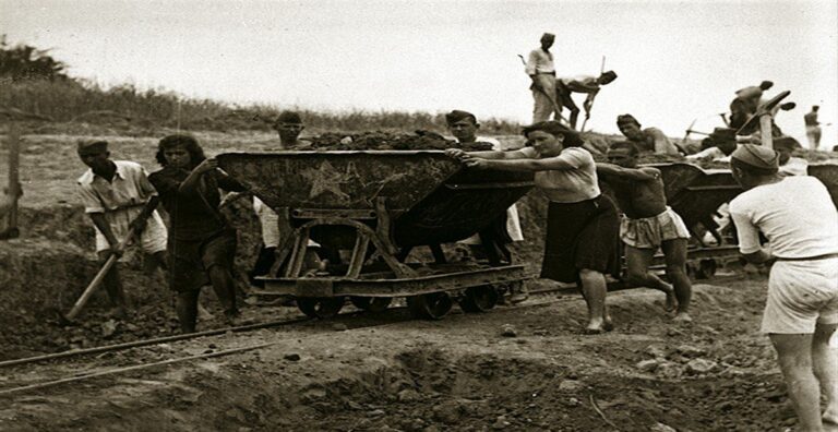 Počela izgradnja pruge Brčko – Banovići – 01.04.1943 – YU KALENDAR<br src=