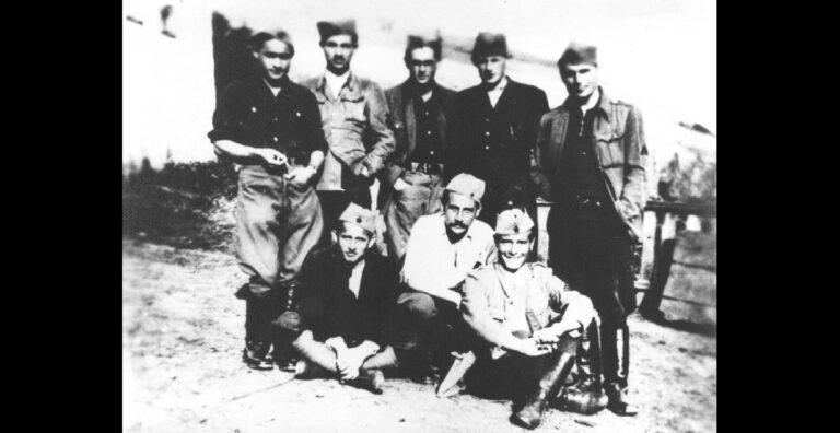 POSTAO SAM PROLETERSKI BORAC<br src=