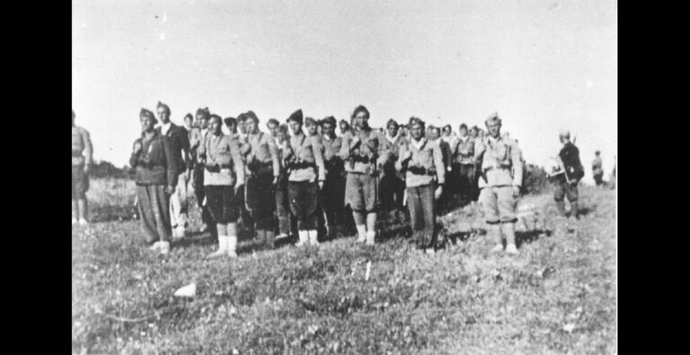 PREKO TJENTIŠTA, HRČAVKE I LUČKIH KOLIBA<br src=