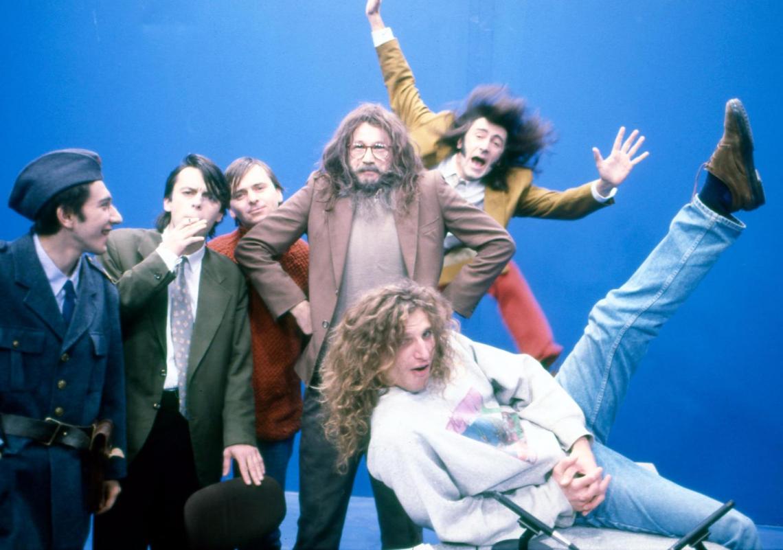 RUŠITE AUTORITETE<br src=