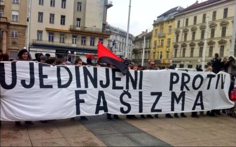 FAŠIZAM SE PREPOZNAJE U ZAČETKU<br src=