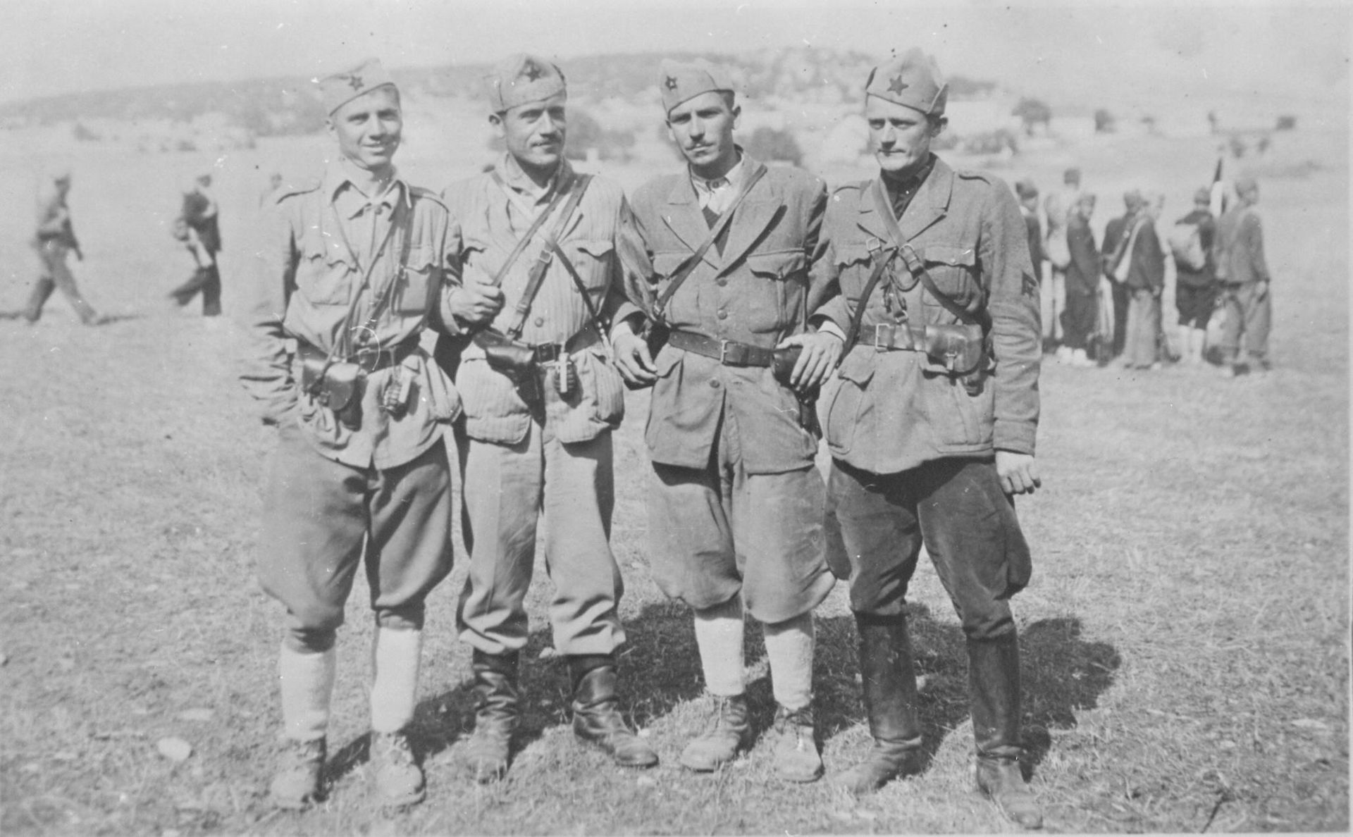 Rat na Balkanu II – Četnici se bore zajedno s Nemcima -Fitzroy MacLean<br src=