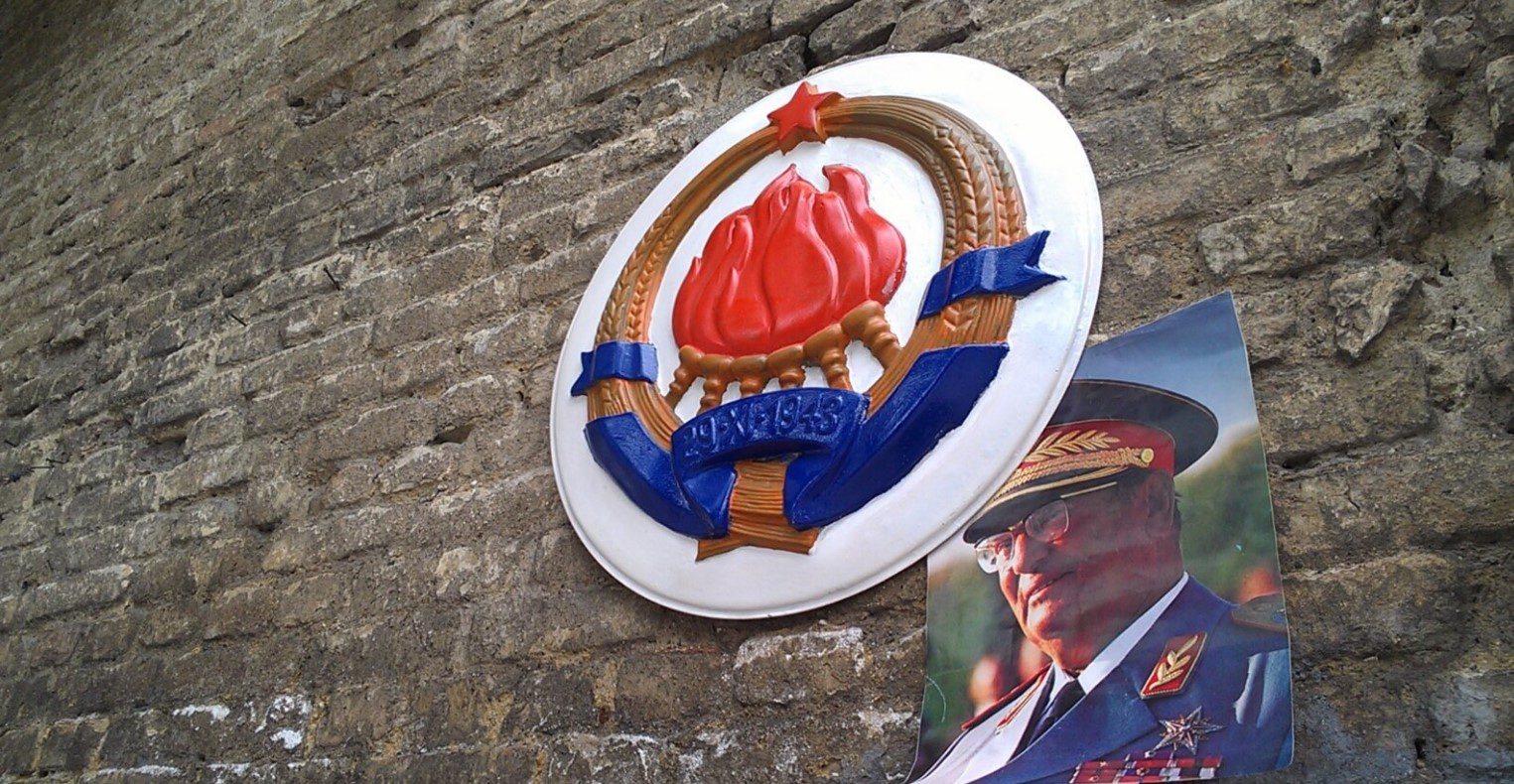 PRIČA O JEDNOJ IZGUBLJENOJ ZEMLJI – STEFAN SIMIĆ<br src=