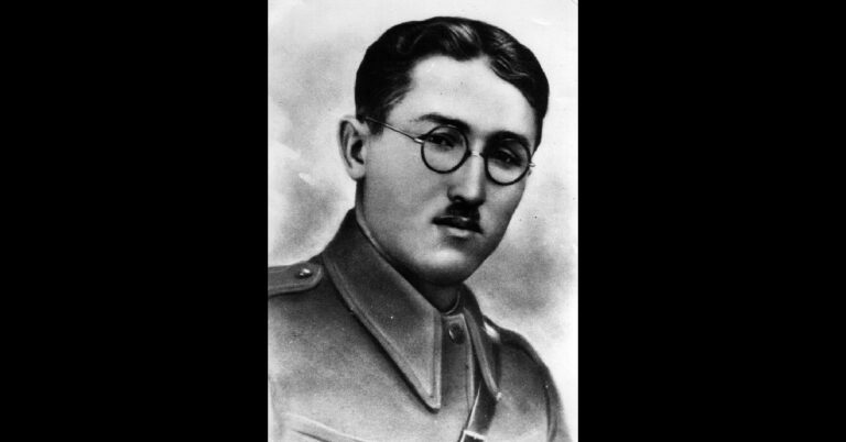 Narodni heroj – Ratko Pavlović Ćićko iz Prokuplja ( Srbija )<br src=